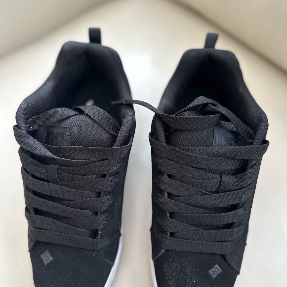 DC women Black Lace-Up Sneakers